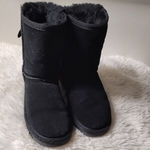 Dream Pairs Black Furry Kids Boots